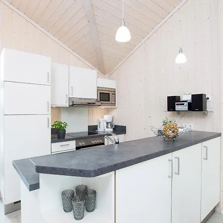 2 Sea C 100 * Großenbrode