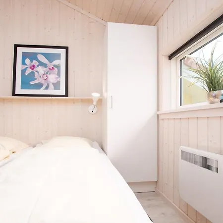 2 Sea C 100 Hébergement de vacances *